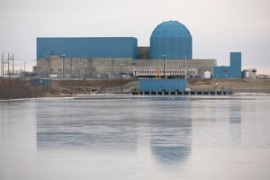 PWR_090116_GenTran Exelon Fig 1 Clinton_Nuclear CreativeCommons_Daniel Schwen