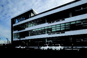 Splash-Delta-Electronics-Americas-headquarters