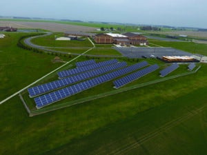 Fig1-Holgate-school-solar-power-system-Inovateus