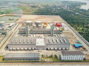 Splash-man-es-phnom-penh-power-plant