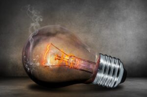 light-bulb-g1c2aef868_1280