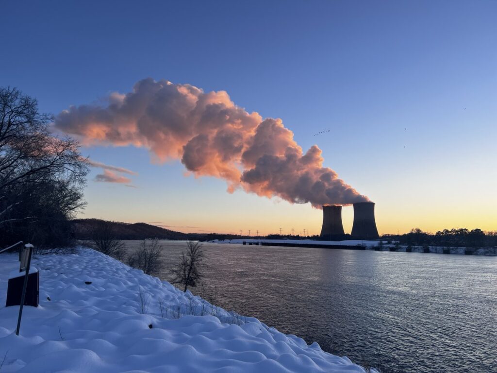 TVA Taps Bechtel, Sargent & Lundy, and GE Hitachi for Clinch River SMR Nuclear Project