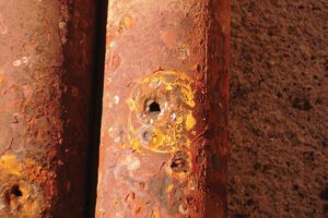 Fig3-Closeup-Failed-Tube-Oxygen-Pitting